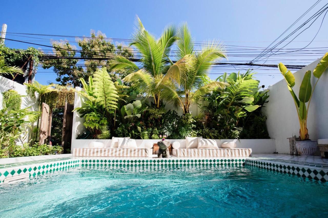 Zero Chiangmai Hotel Chiang Mai Bagian luar foto